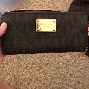 Michael Kors wallet